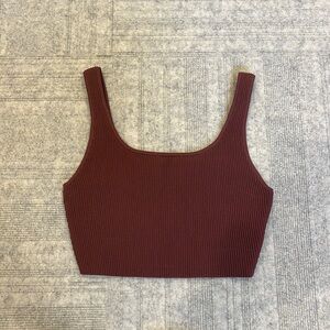 Aritzia - Babaton Sculpt Knit Squareneck Cropped Tank